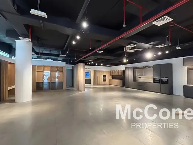 Retail for Rent in Ruby Tower 2, Umm Al Sheif